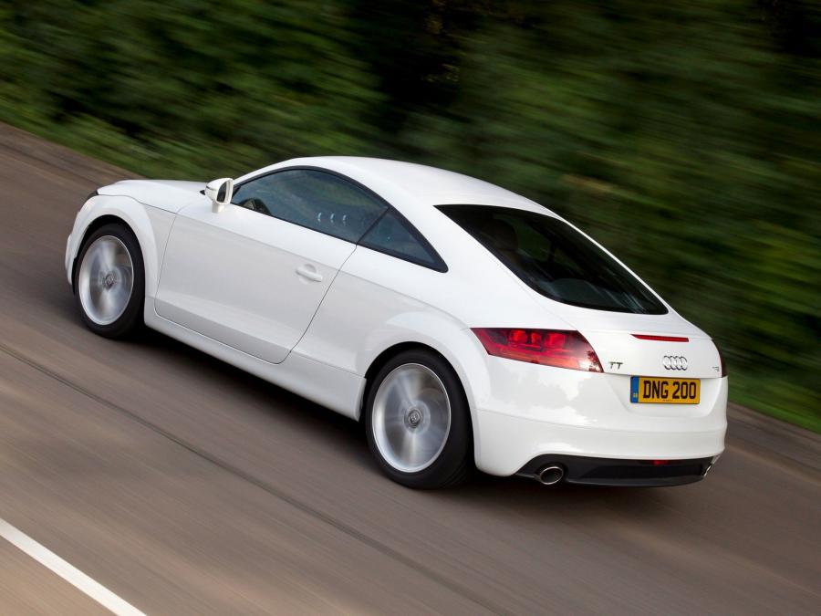  Audi TT 2.0 TFSI Coupe (8J) 2010 года  (UK) (фото 5 из 10)